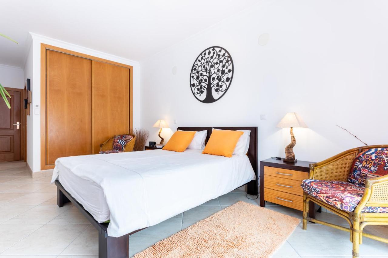 Great 2 Bedroom Apartment With Communal Pool 라고스 외부 사진