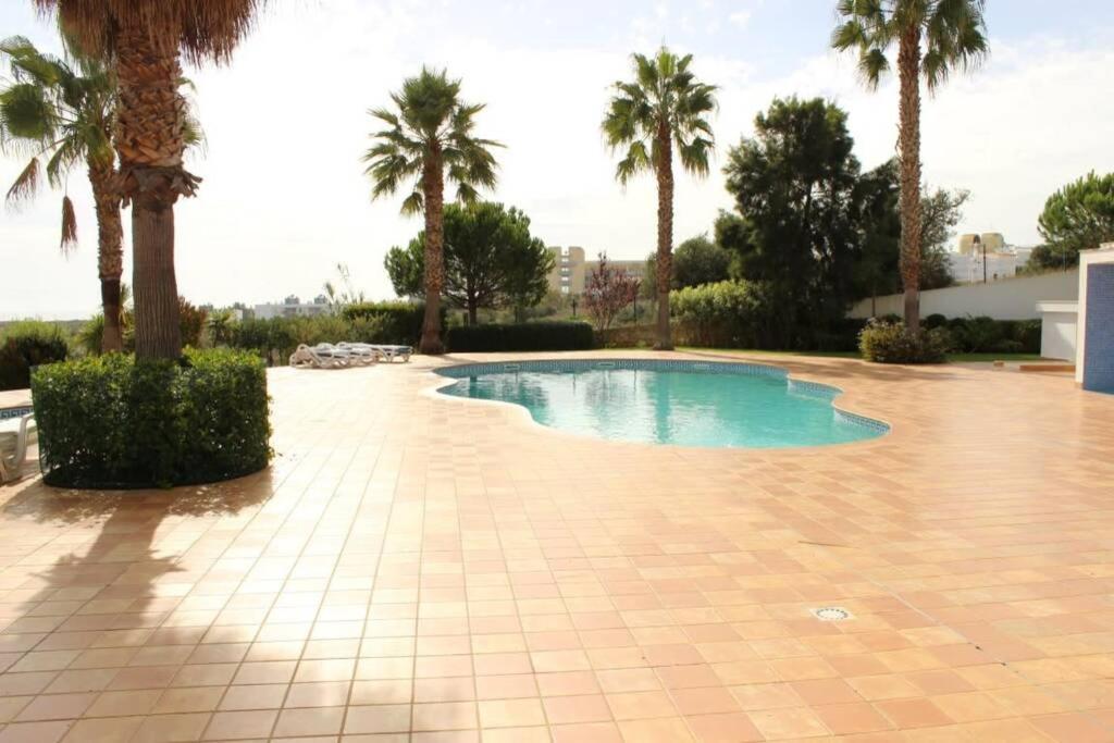 Great 2 Bedroom Apartment With Communal Pool 라고스 외부 사진