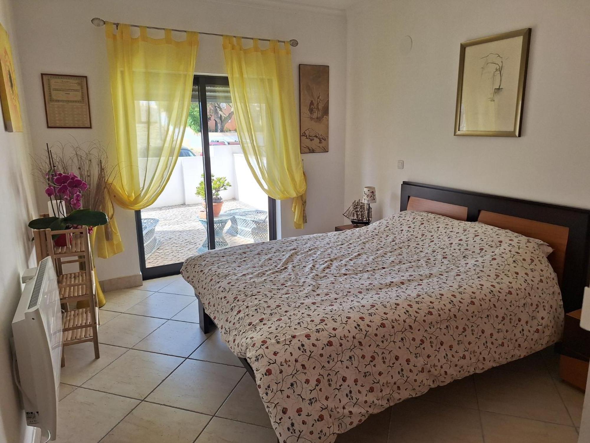Great 2 Bedroom Apartment With Communal Pool 라고스 외부 사진